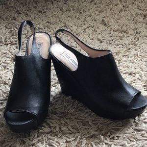 Steve Madden platform sandals